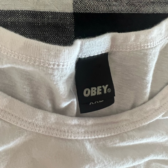 Vintage XXL Obey Propaganda t-shirt in very good condition - Picture 2 of 2